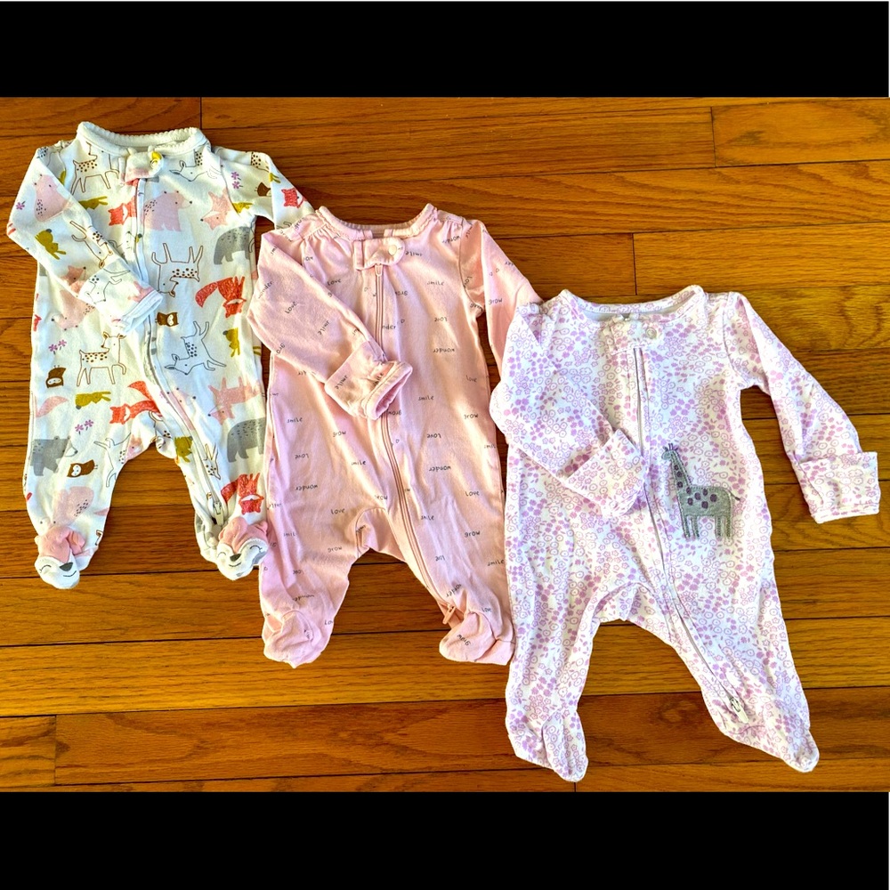 Newborn Girl’s Pajamas